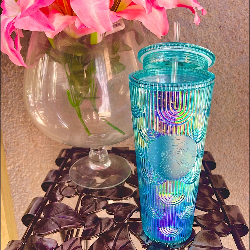 💎🧜‍♀️ NEW Starbucks Teal Mermaid Scale Iridescent Tumbler cup venti 24oz 💎 - Picture 2 of 4